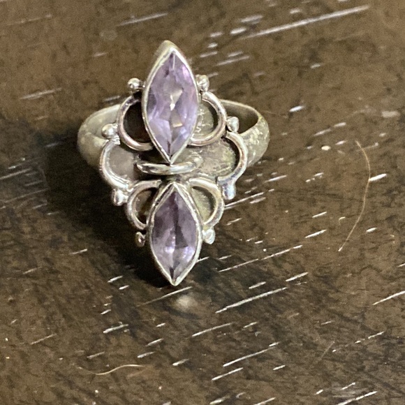 Sterling Silver Amethyst Art Deco Ring size 6.5 - Picture 2 of 6